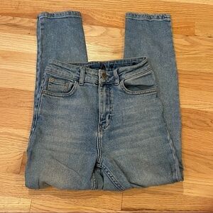 BDG Denim straight leg skinny jeans 24 waist